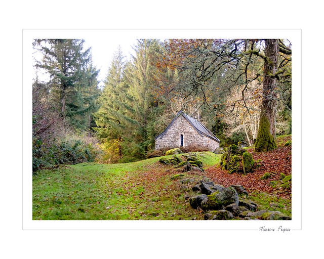 C301 - La chapelle du village de Clédat en Corrèze