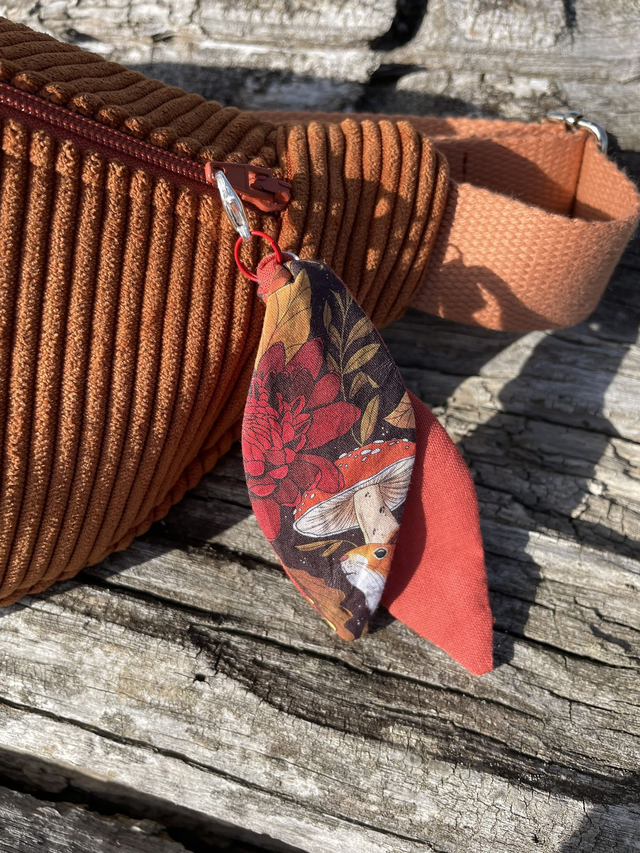 Sac banane en velours côtelé - Écureuil