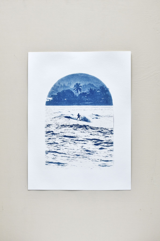 Affiche cyanotype photo de surf - Crépuscule, Taharuu (Tahiti)