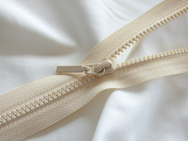 Moulée 4mm Ecru - Fermeture Eclair