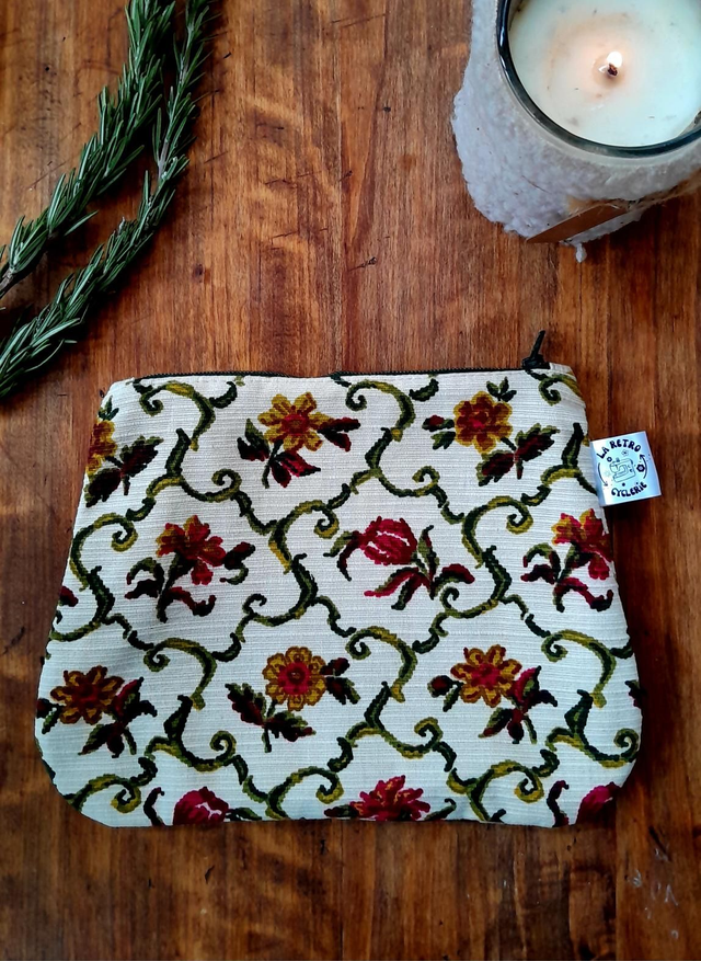 Pochette tapisserie beige fleurs