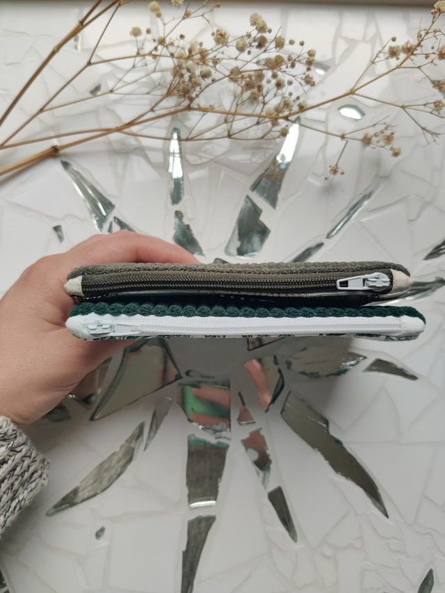 Petite pochette / porte monnaie "vert"