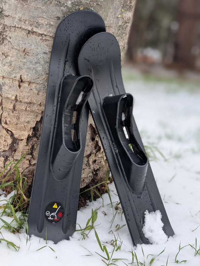 Skis Stokke YOYO - Prix neuf : 50 euros