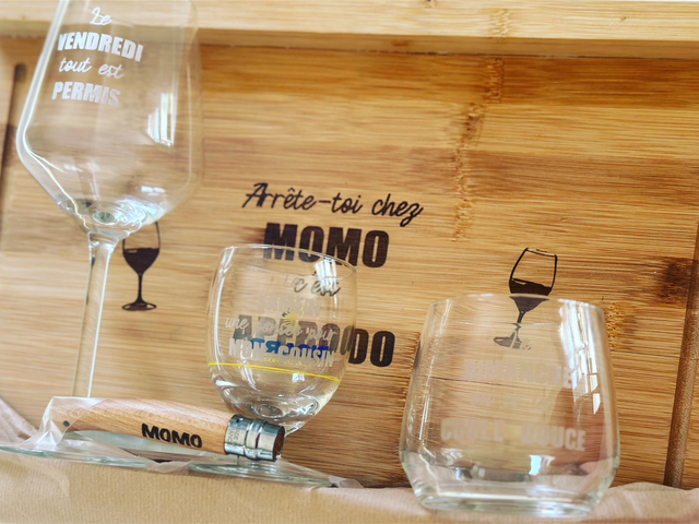 Verre gravé personnalisé - Cadeau unique avec prénom ou message