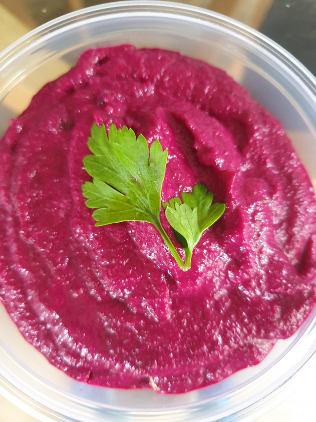 Beetroot dip