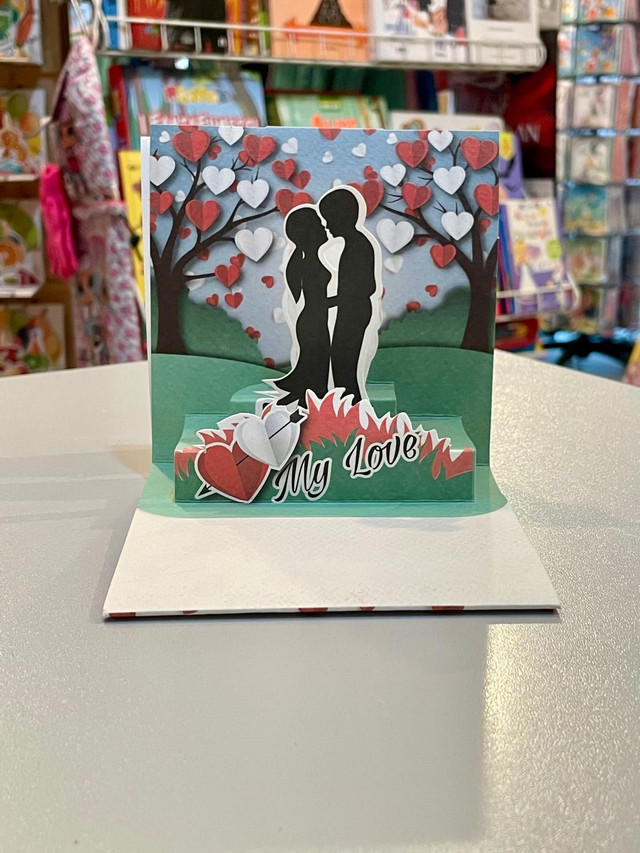 Biglietto Pop Up Love