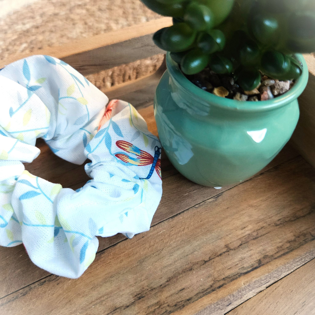 Chouchou papillons et libellules