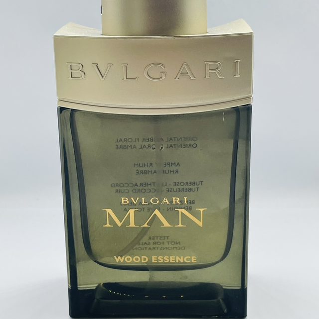 BVLGARI Man Wood Essence