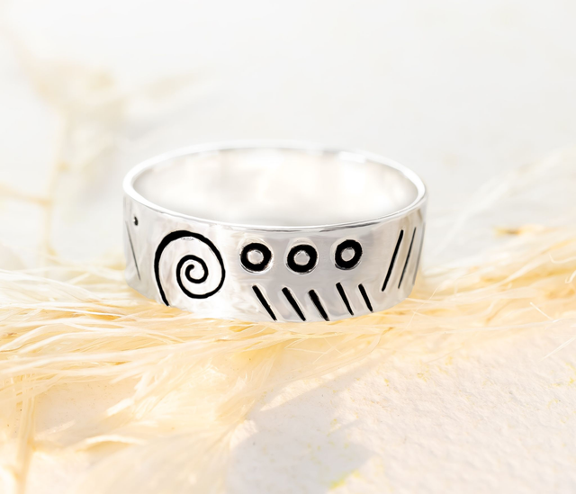 Anillo de plata de 925 con muescas