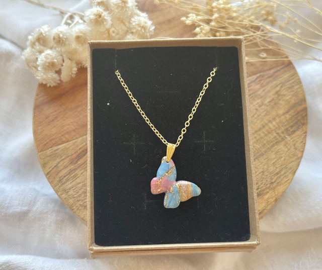 Collier - papillon rose/bleu