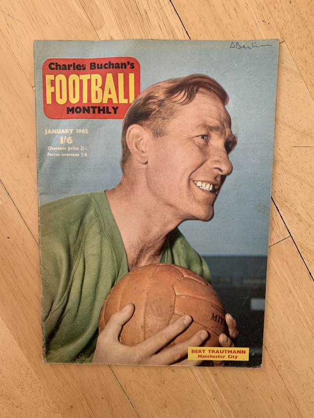 CHARLES BUCHAN'S Football Monthly January 1962