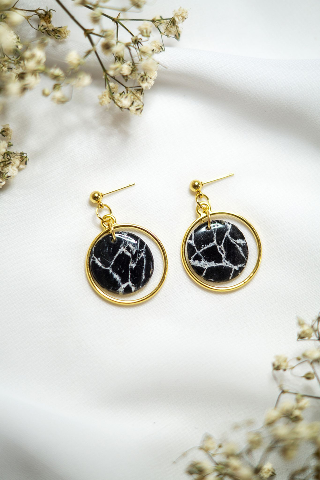 Coloris marbre noir - Boucles Eole