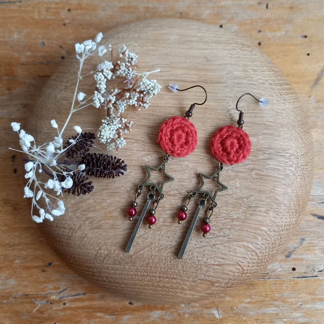 Boucles d&#039;oreille Etoiles filantes - Rouges