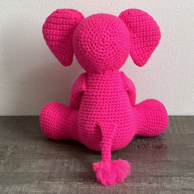 Peluche Bubba l'éléphant au crochet