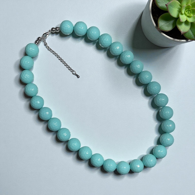 Turquoise shell pearl necklace
