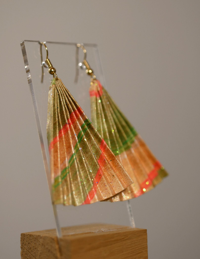 Parchemins caramel paillettes