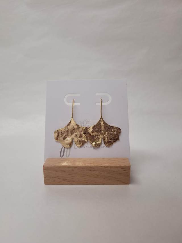 Brass ginkgo leaf hook earrings - JV-001