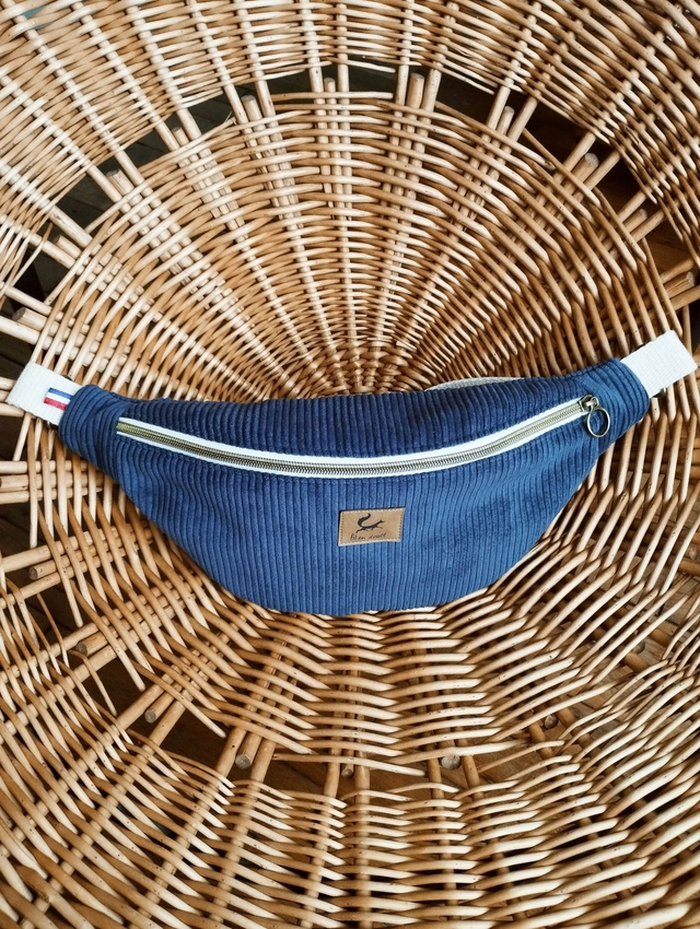 Sac banane en velours côtelé - Bleu denim
