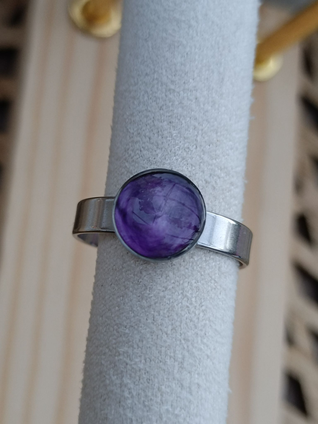 Bague fine réglable 8 mm - Argent - Résine Violette