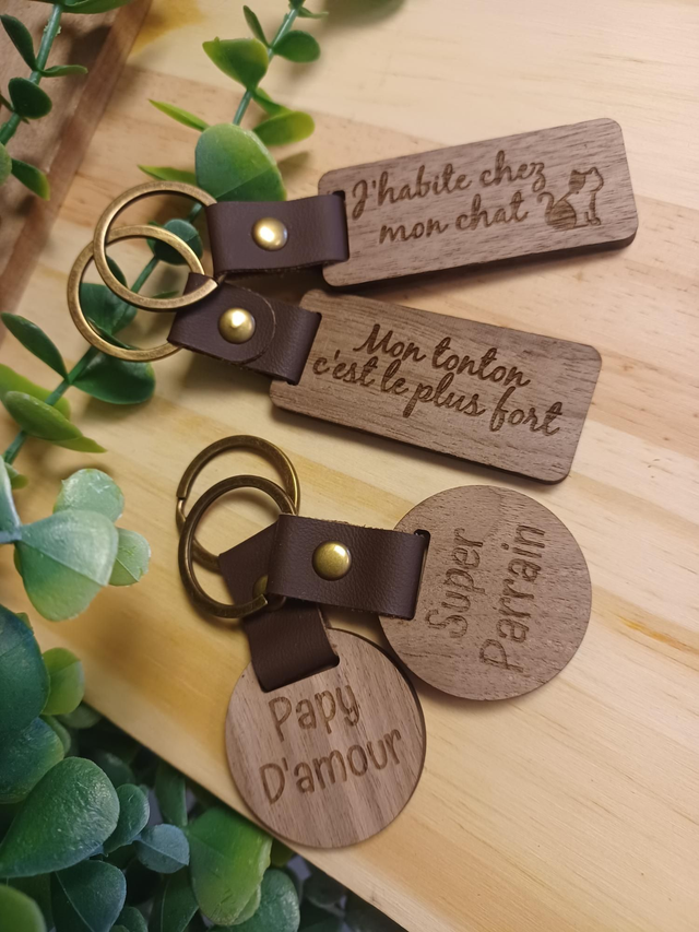 Porte clé bois et cuir