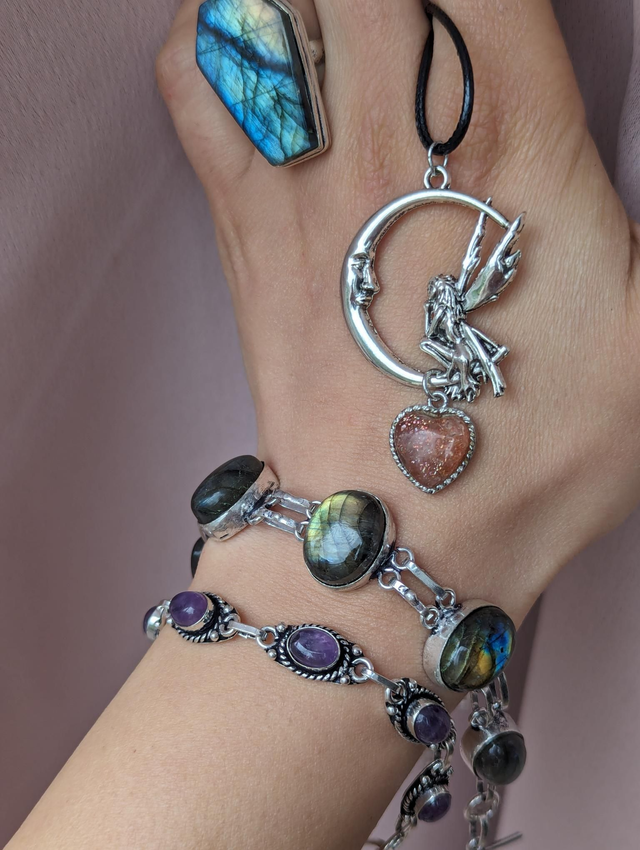 Necklace fairy moon with sunstone heart crystal in stainless steel 