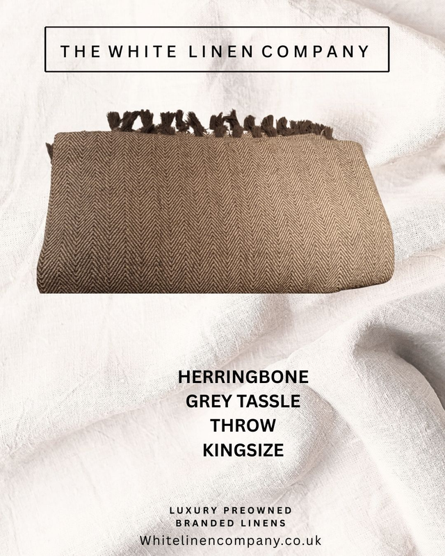 HERRINGBONE Woolen Tassle Throw - Grey Cream - Kingsize - Very Good Quality