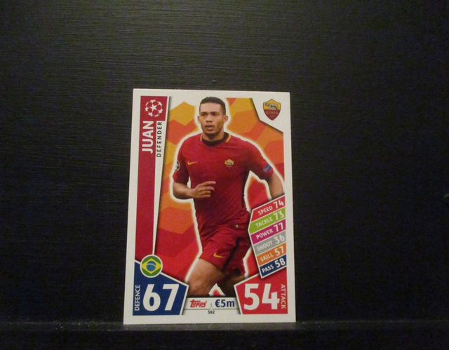 Juan - UEFA Champions League Match Attax 2017/18 Original Trading Card #382