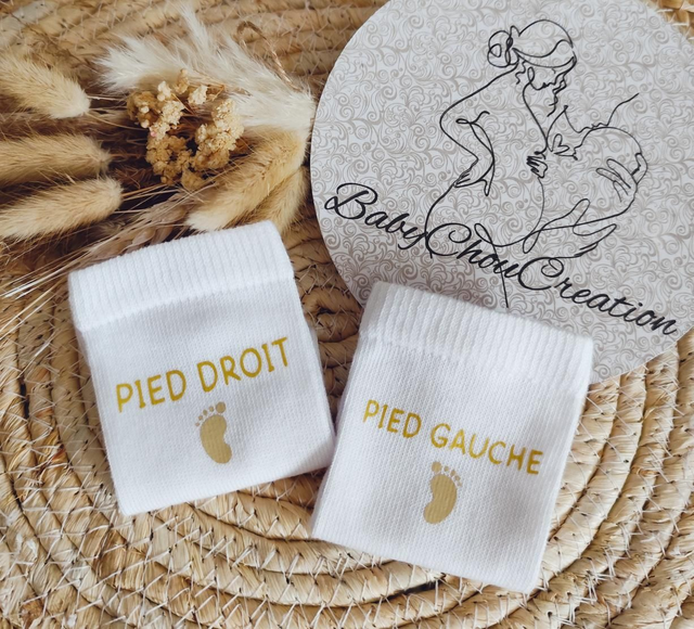 Chaussettes Pied Droit, Pied Gauche đŁ