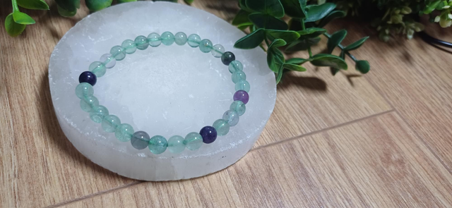 Fluorite Bracelet 6mm