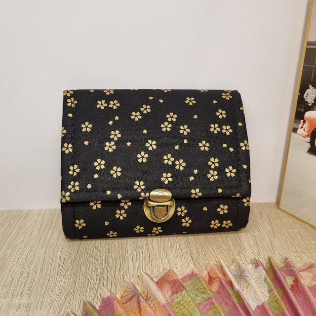 Portefeuille court à fermoir "Sakura" noir doré