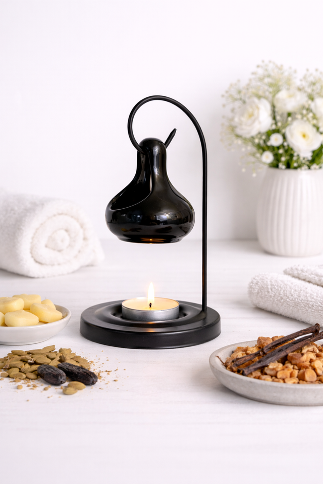 Teardrop Hanging Wax Burner - Black gift set includes a choice of wax melts and tealight candles