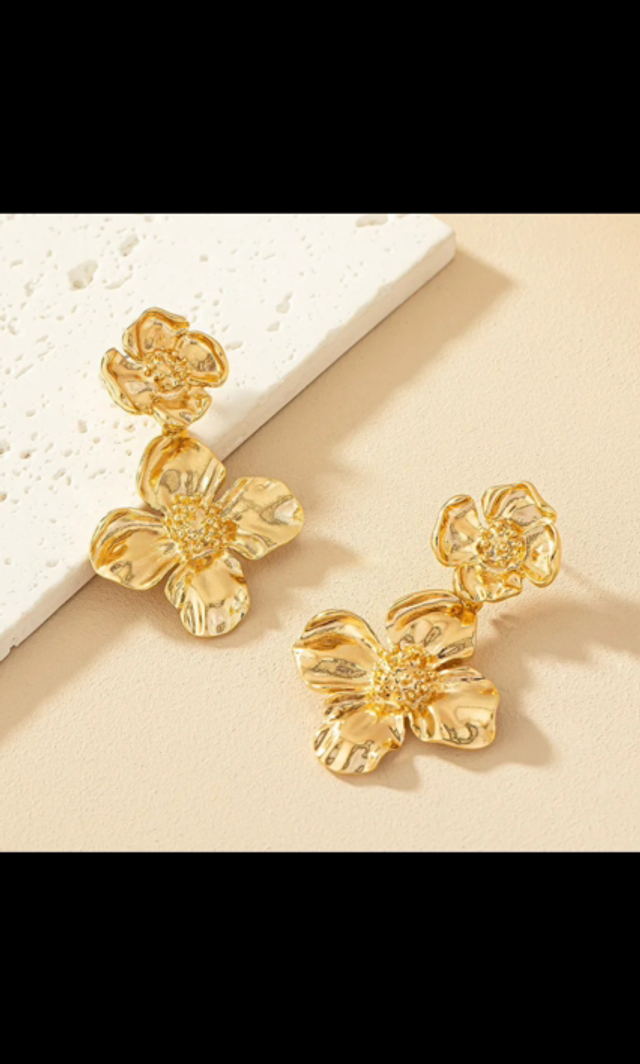 Boucle d’oreille ‘ Meyah’