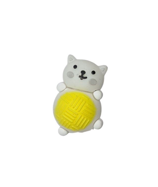 White cat - yellow wool ball Topper