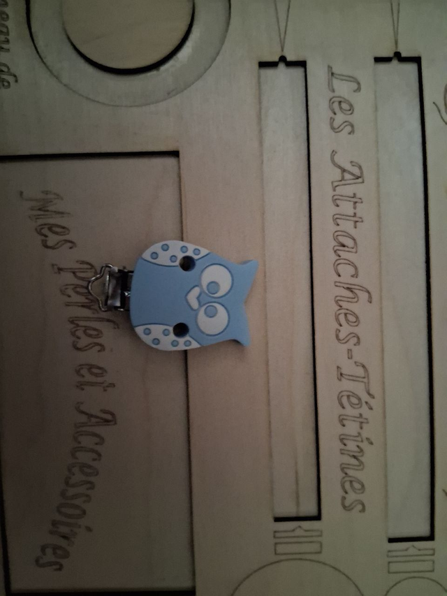 attache tétine personnalisée