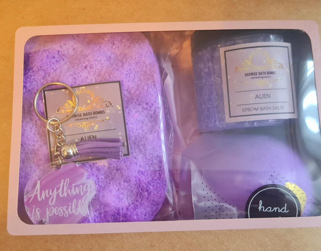 Alien Mother's Day Giftbox