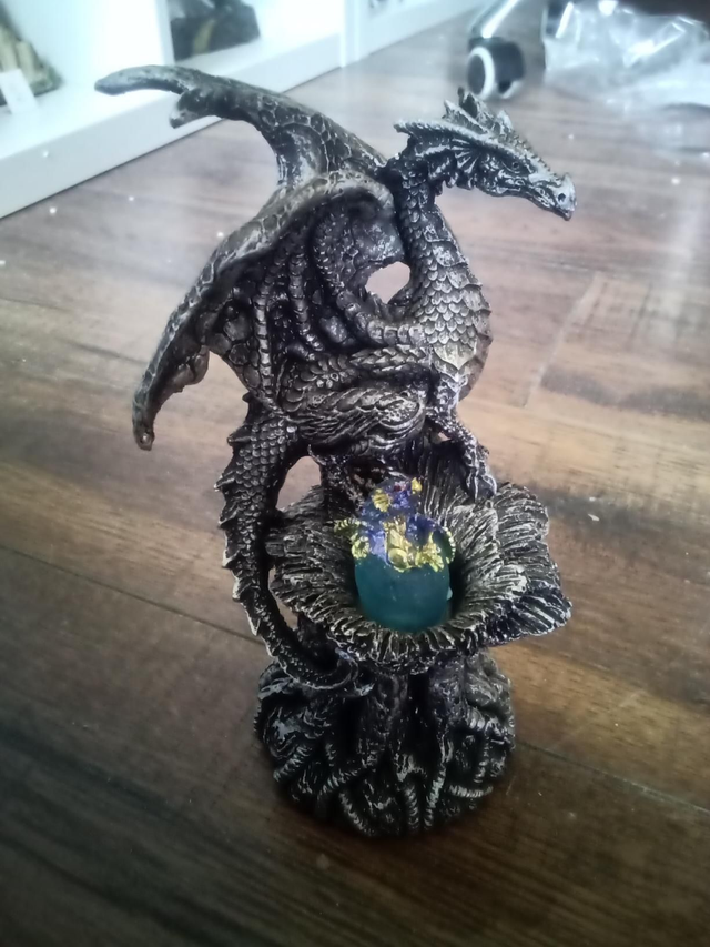 Dragon gris bébé 