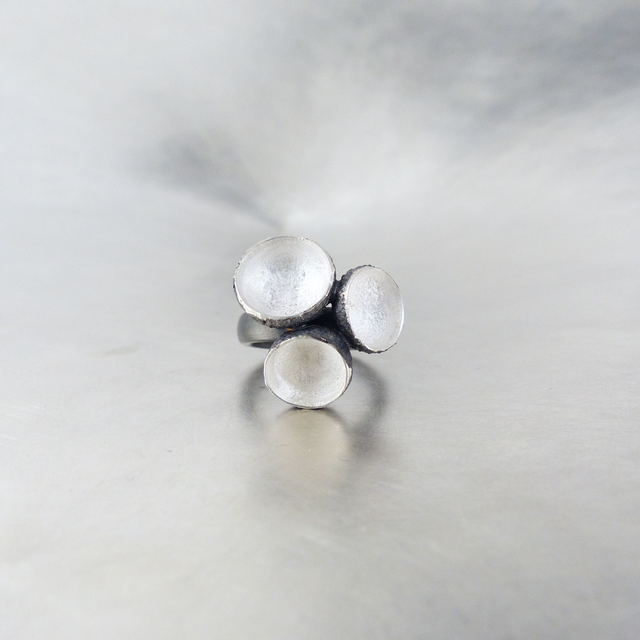 Ring mit 3 Eichenkäppchen Silber geschwärzt