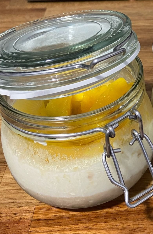 Overnight oats 200 mL y 2 frutas