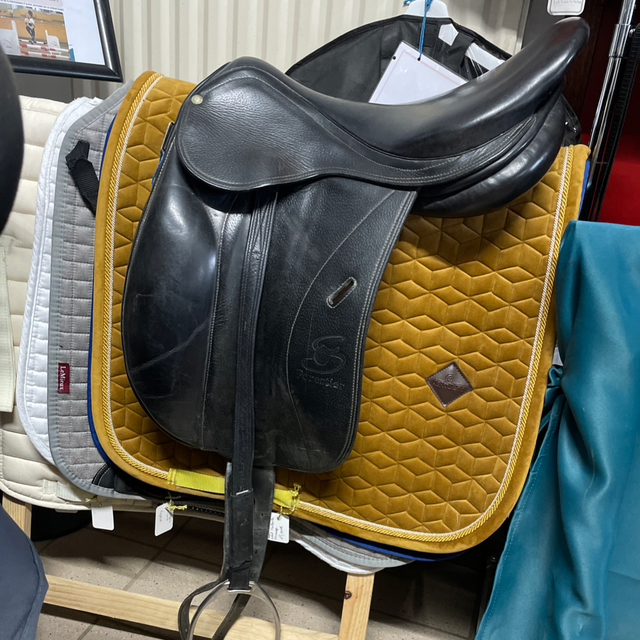 Selle dressage Forestier 17’5
