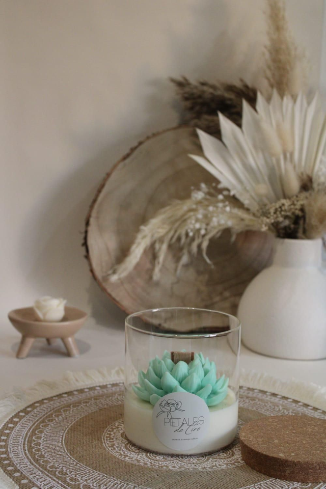 Bougie Lotus vert menthe 