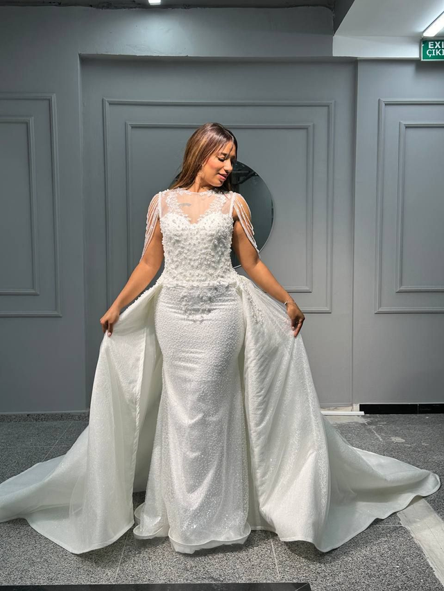 Robe de Mariée Sirène Col coeur entièrement Perlée / Réf : RMS75