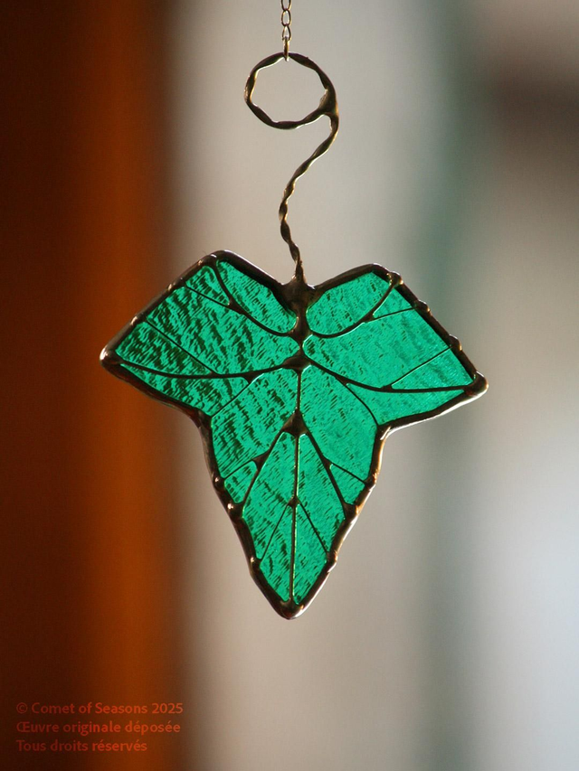 Petite feuille de lierre enchanté