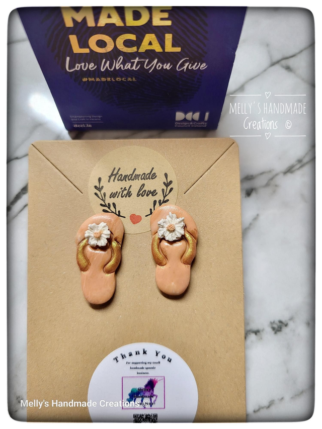 Flipflop stud earrings