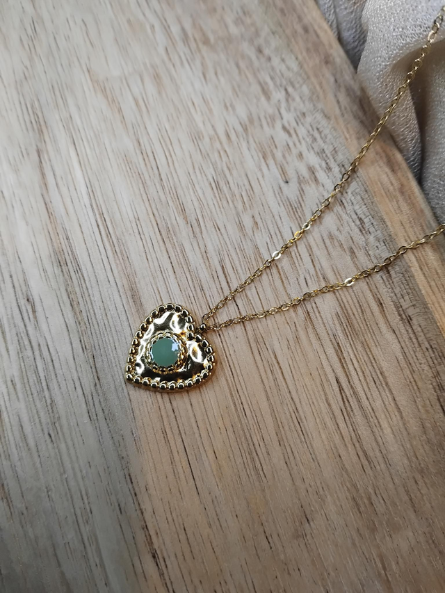 Collier cœur pierre verte en acier inoxydable 
