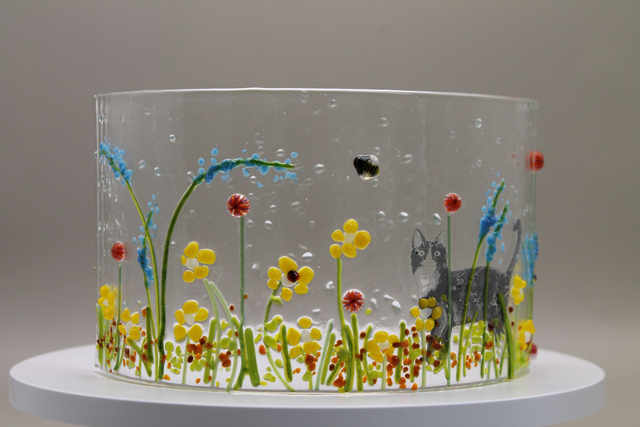 Tues 24th Feb, 10.30am - 1pm - Wave or Curved Suncatcher