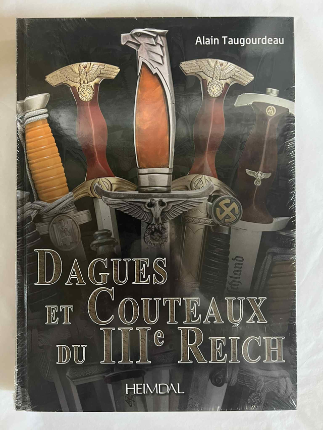 Dagues et Couteaux du IIIe Reich 