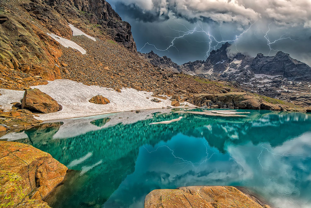 Laghetto ai piani della Rossa 