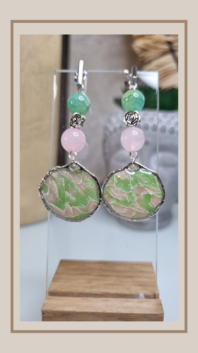 Boucles d&#039;oreilles vert/rose