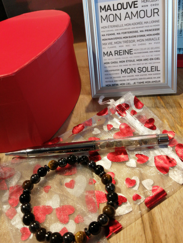 BOX LOVE pour votre chéri/e pour la Saint Valentin ou son anniversaire