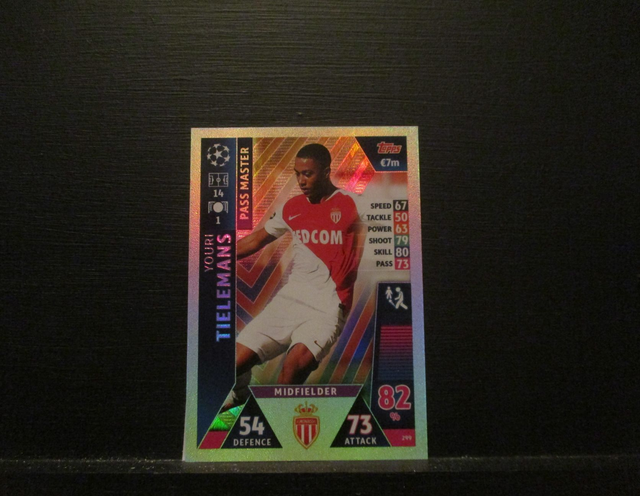 Youri Tielemans - UEFA Champions League Match Attax 2018/19 Original Trading Card #299